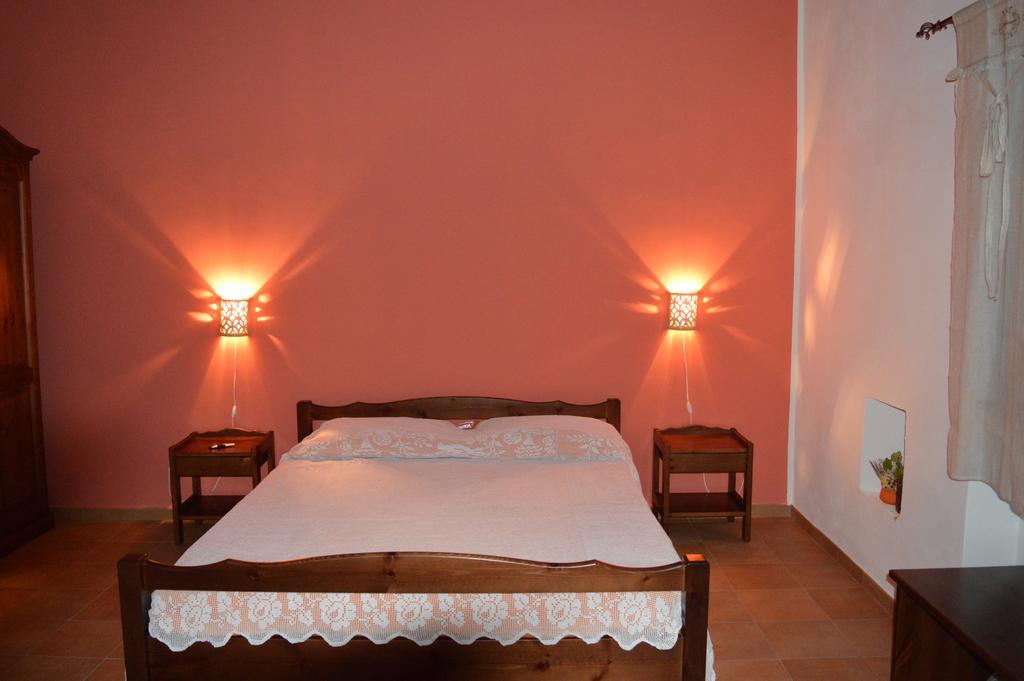 Agriturismo Pattina Villa Pettineo Екстериор снимка