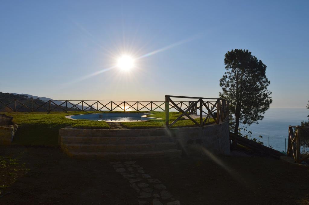 Agriturismo Pattina Villa Pettineo Екстериор снимка